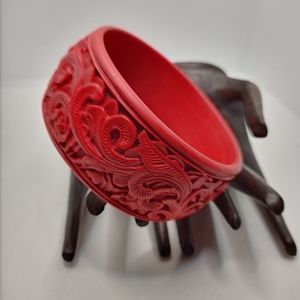 Estate Womens Cinnabar Red Asian Carved Dragon Bangle Bracelet Jewelry
